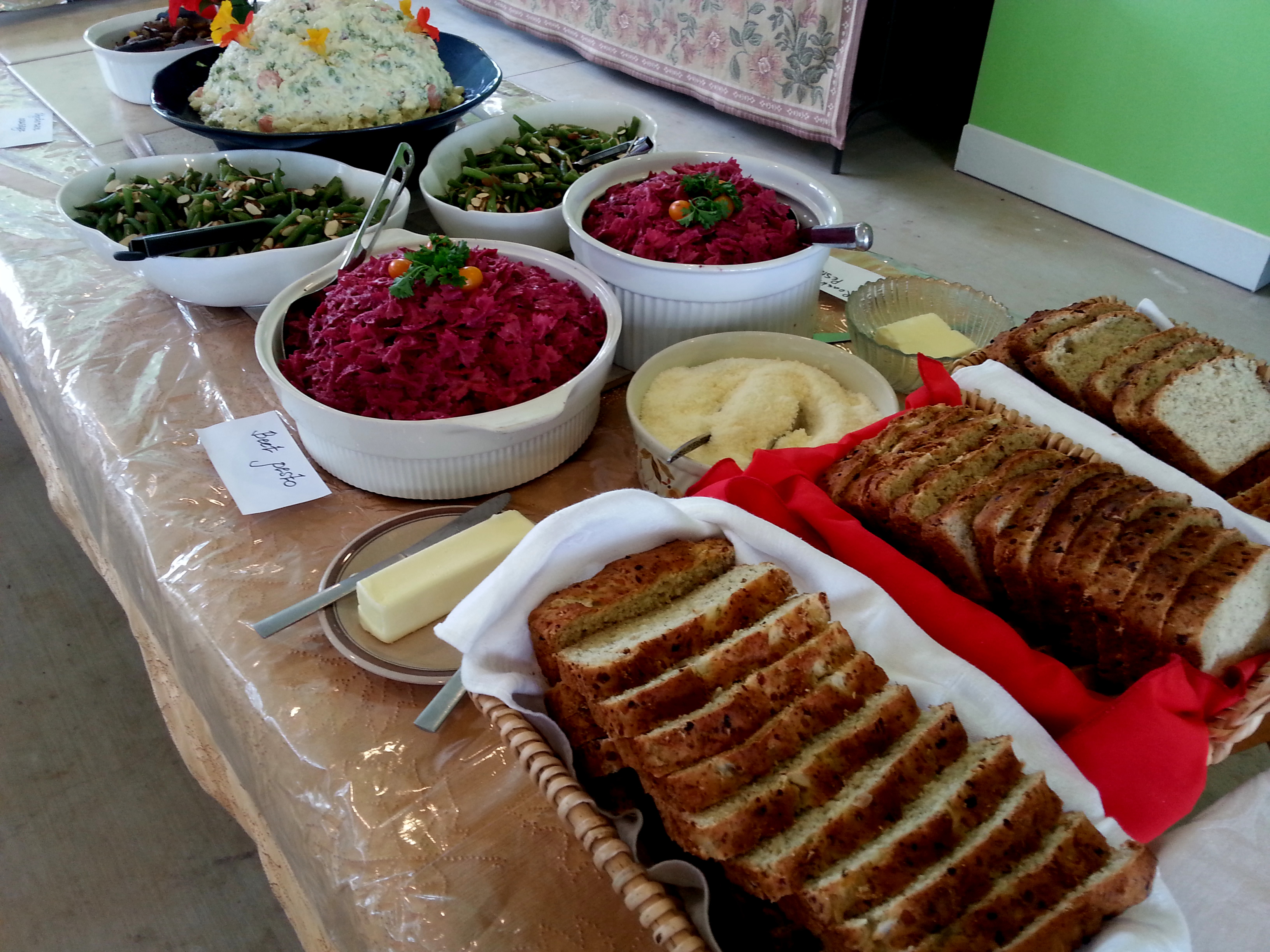 The sangha enjoyed a delicious luncheon prepared by the new residents of the building.