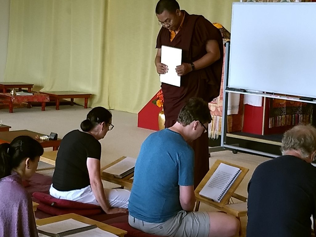 Ven. Khenpo Namdrol Gyatso with Tibetan language students